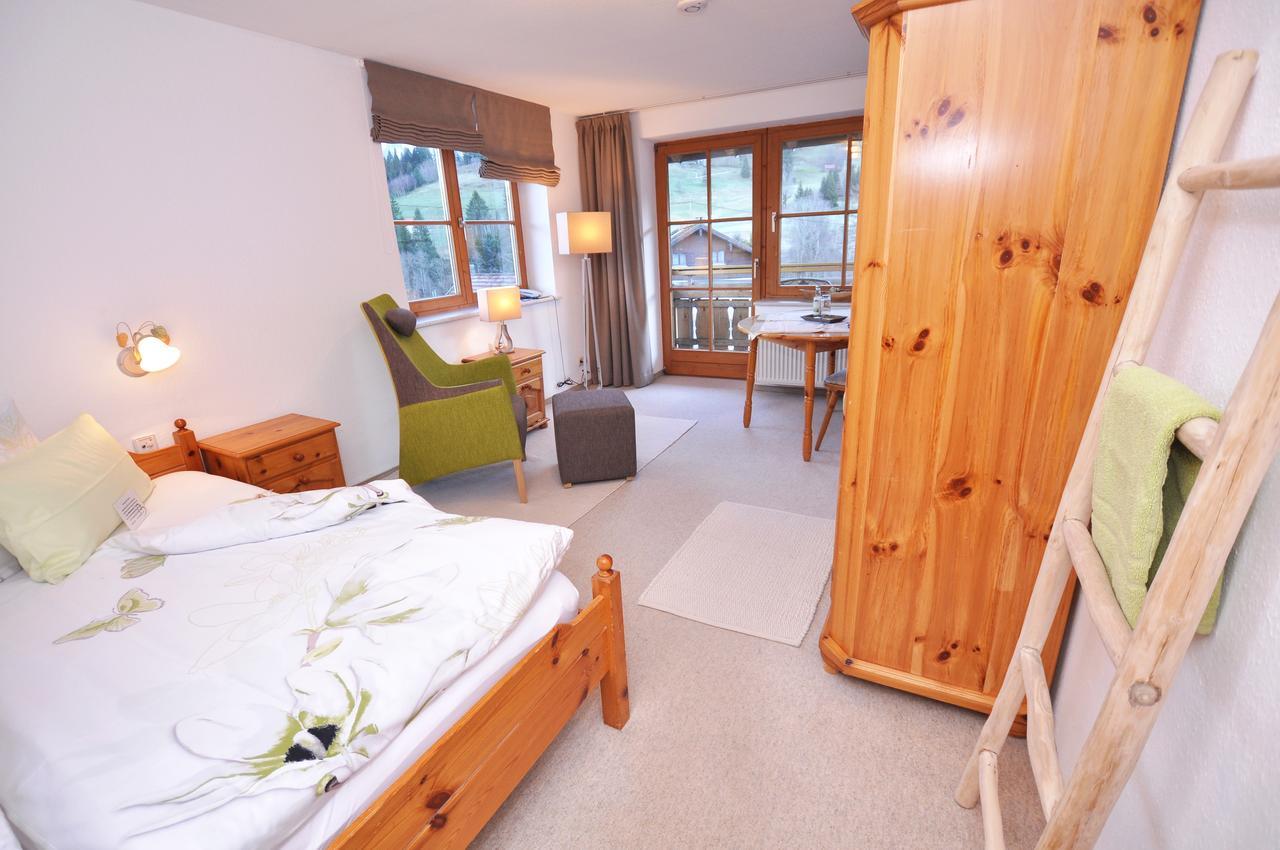 Berghues Schratt - Einfach Anders - Ihr Vegetarisches Und Veganes Biohotel Oberstaufen Bagian luar foto